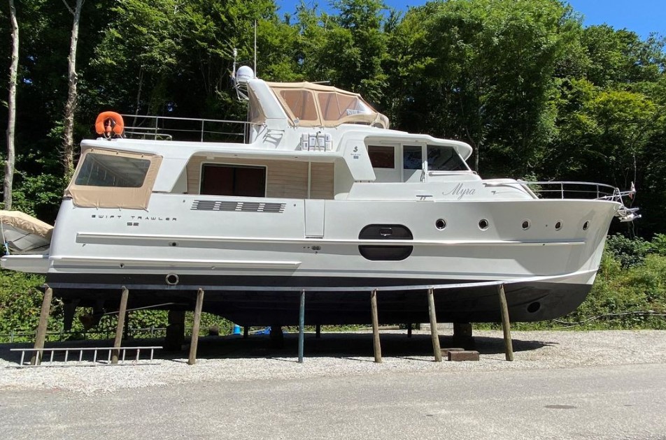 Beneteau Swift Trawler 52